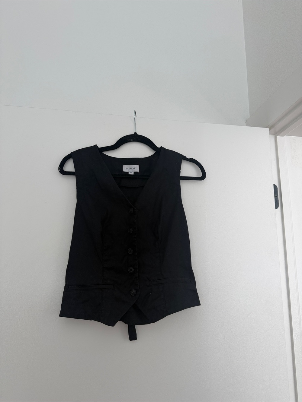 Evereve  Black Button-Front Women's Tunic Vest